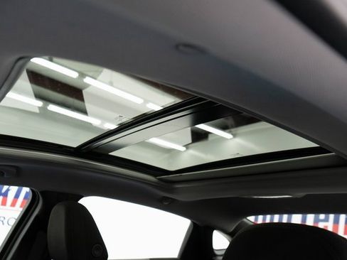 Used 2024 Chevrolet Malibu LT image 4