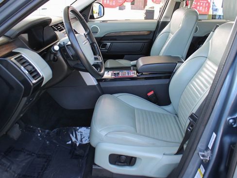 Used 2019 Land Rover Discovery HSE Luxury AWD/4WD image 14