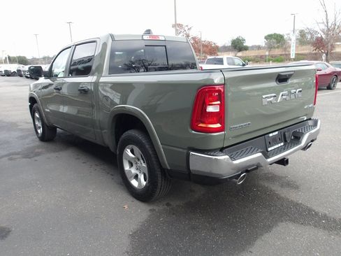 New 2026 RAM 1500 4x4 Crew Cab image 6