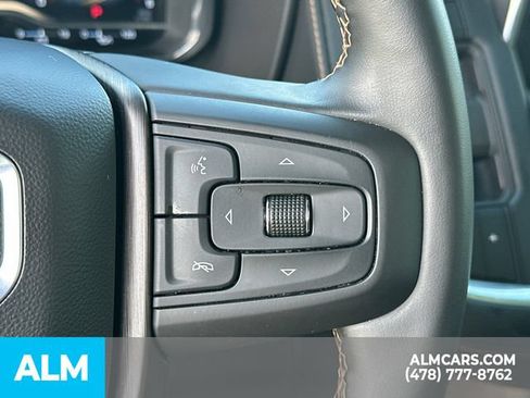 Used 2024 GMC Yukon XL AT4 w/ AT4 Premium Package AWD/4WD image 31
