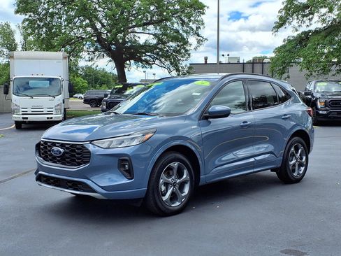 Used 2024 Ford Escape ST-Line Select w/ Tech Pack #1 AWD/4WD image 1