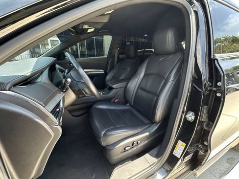 Certified 2023 Cadillac XT4 Premium Luxury FWD image 19