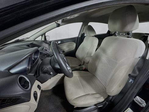 Used 2014 Ford Fiesta SE FWD image 13