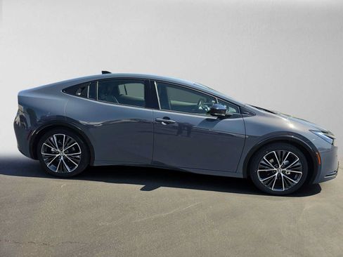 Certified 2026 Toyota Prius XLE FWD image 2