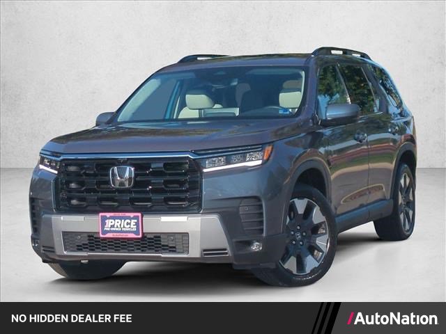 Used 2026 Honda Pilot Touring image 1