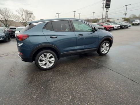 Certified 2024 Buick Encore GX Preferred w/ Comfort Package AWD/4WD image 8