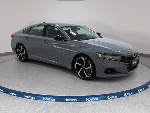 Used 2022 Honda Accord Sport Special Edition image 4