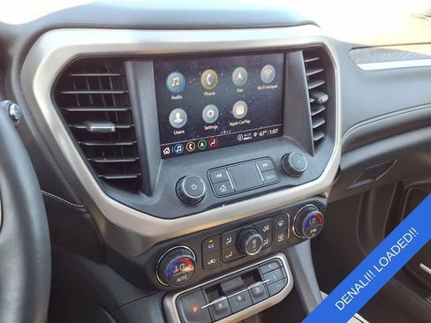 Used 2021 GMC Acadia Denali w/ Denali Technology Package FWD image 12