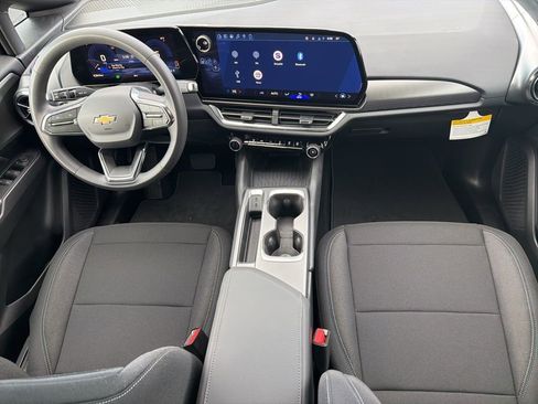 New 2026 Chevrolet Equinox EV LT image 25