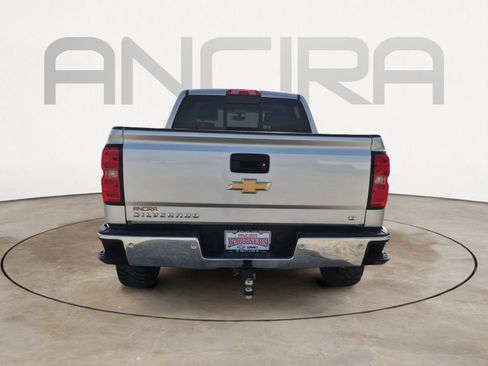 Used 2018 Chevrolet Silverado 1500 LT w/ Texas Edition image 9