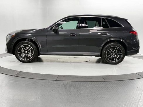 Used 2025 Mercedes-Benz GLC 350e 4MATIC w/ AMG Line image 4
