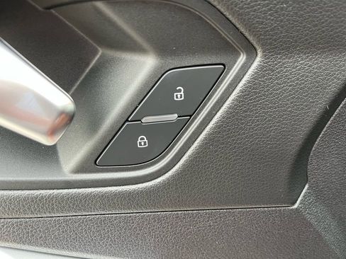 Used 2022 Audi Q3 2.0T Premium Plus image 27