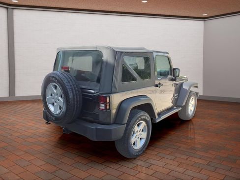 Used 2017 Jeep Wrangler Sport w/ Quick Order Package 24S AWD/4WD image 5