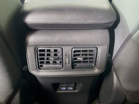 Used 2023 Toyota RAV4 XLE AWD/4WD image 25