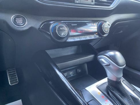 Used 2023 Kia Forte GT-Line w/ GT-Line Technology Package FWD image 22