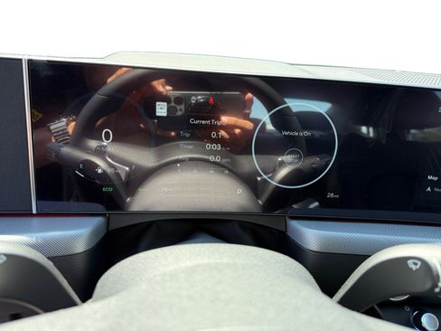 New 2025 Hyundai Sonata Limited image 11