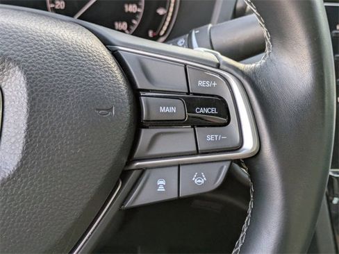 Used 2020 Honda Insight Touring image 27