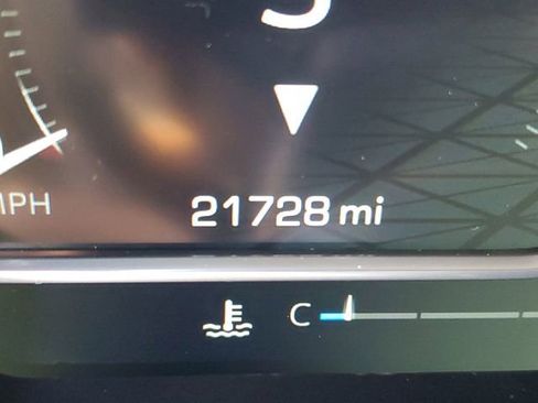 Used 2025 GMC Sierra 1500 AT4 w/ AT4 Premium Package image 15