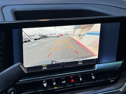 Used 2024 Chevrolet Silverado 2500 LT image 19