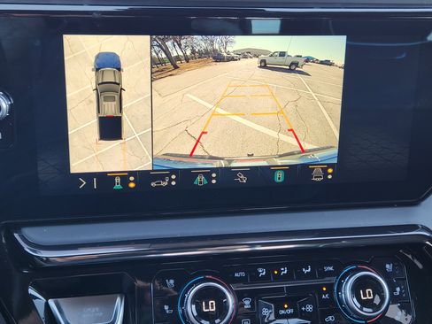 Certified 2023 GMC Sierra 1500 AT4X image 8