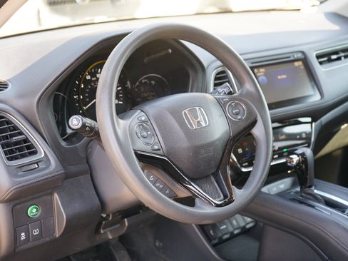 Used 2016 Honda HR-V EX image 13