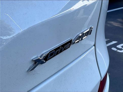 Used 2022 BMW X5 xDrive40i w/ M Sport Package image 10