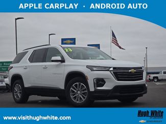 Used 2023 Chevrolet Traverse LT video 1