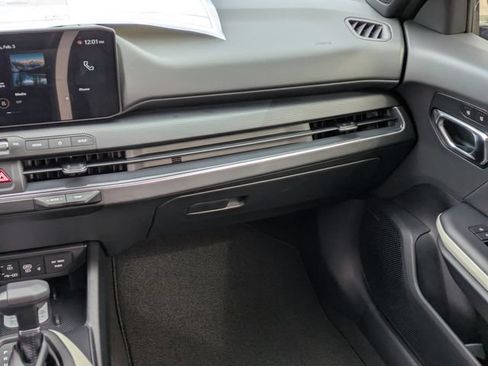 Certified 2025 Kia K4 GT-Line w/ GT-Line Premium Package FWD image 17