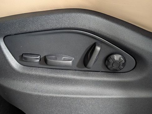 New 2026 Porsche Cayenne image 29