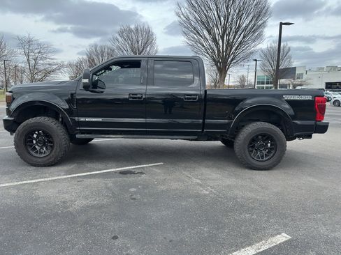 Used 2022 Ford F250 Lariat w/ Tremor Off-Road Package image 6