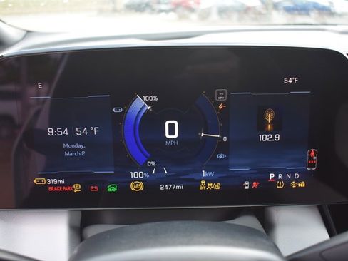 Used 2026 Chevrolet Equinox EV LT image 23