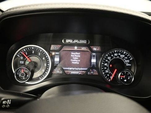 Used 2024 RAM 1500 Laramie AWD/4WD image 5