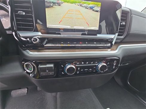 New 2026 GMC Sierra 1500 Elevation image 36