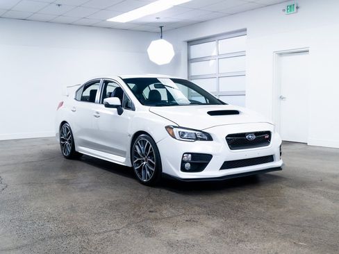 Used 2017 Subaru WRX STI image 27