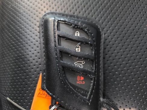 Certified 2022 Lexus LX 600 4WD w/ Luxury Package image 39