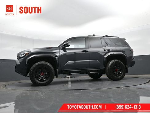 Used 2025 Toyota 4Runner TRD Pro AWD/4WD image 38
