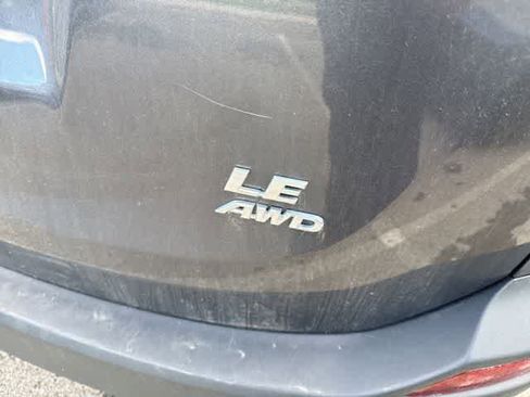 Used 2013 Toyota RAV4 LE AWD/4WD image 4