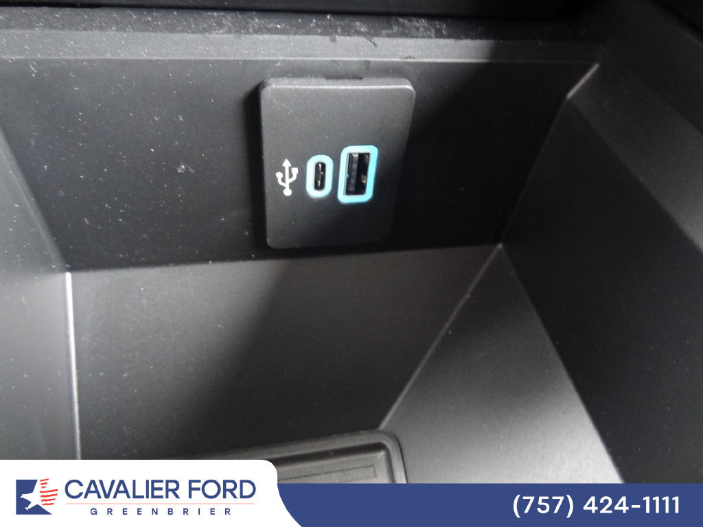 Certified 2024 Ford F350 Lariat w/ Lariat Ultimate Package AWD/4WD image 40