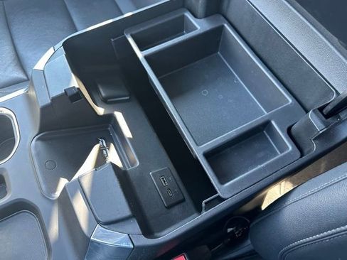 Used 2024 GMC Sierra 1500 SLT w/ SLT Premium Plus Package image 23