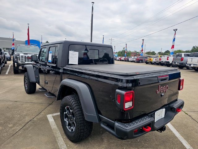 Used 2023 Jeep Gladiator Rubicon w/ Cold Weather Group AWD/4WD image 6