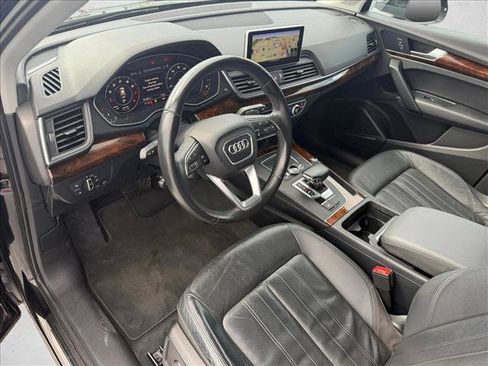 Used 2018 Audi Q5 2.0T Premium Plus w/ Premium Plus Package AWD/4WD image 5