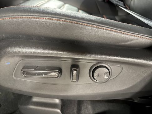 Used 2025 Honda CR-V Sport-L image 17