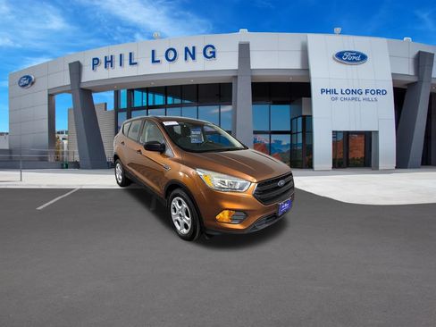 Certified 2017 Ford Escape S FWD image 7