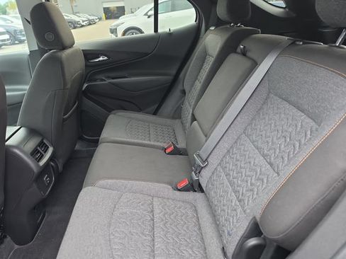 Used 2024 Chevrolet Equinox LT FWD image 13