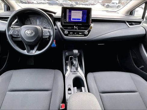 Used 2024 Toyota Corolla LE image 21