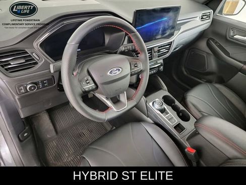 Used 2025 Ford Escape ST-Line Elite w/ Premium Technology Package AWD/4WD image 12