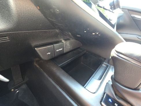 Used 2023 Toyota Camry SE FWD image 25