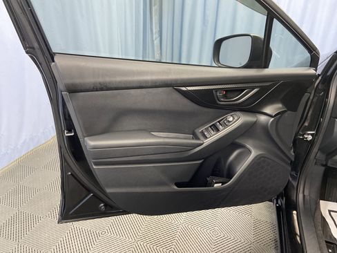 Used 2019 Subaru Impreza 2.0i Premium image 11