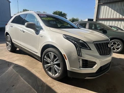 Used 2024 Cadillac XT5 Premium Luxury w/ LPO, Floor Liner Package AWD/4WD image 2