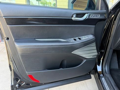 Used 2022 Hyundai Palisade Limited FWD image 18